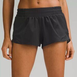 Lululemon Hotty Hot Low-Rise Lined Short 2.5", size 6, black